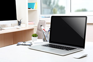 Vendita Assistenza Computer Accessori                                                                                                                                                .